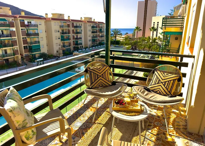 شقة Amazing 3-bedroom Apartment. Pool And Sea View! لوس كريستيانوس