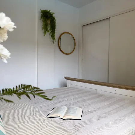 Amazing 3-bedroom Apartment. Pool And Sea View! * Los Cristianos (Tenerife)