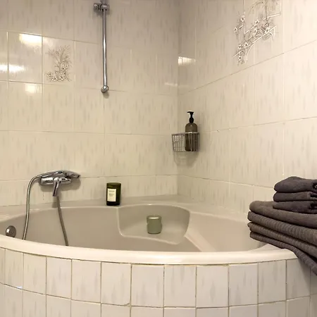Amazing 3-bedroom Apartment. Pool And Sea View! Appartement Los Cristianos (Tenerife)