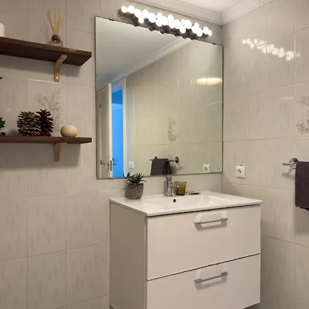 Amazing 3-bedroom Apartment. Pool And Sea View! Apartment *