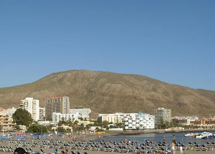 Amazing 3-bedroom Apartment. Pool And Sea View!